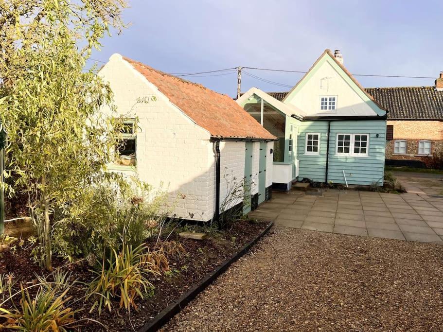 Beekeeper'S Cottage Fakenham Buitenkant foto