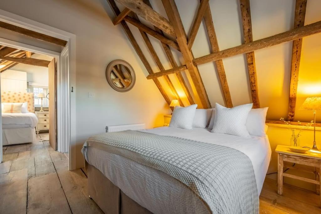 Beekeeper'S Cottage Fakenham Buitenkant foto