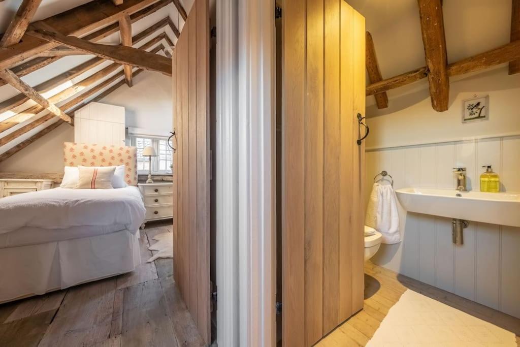 Beekeeper'S Cottage Fakenham Buitenkant foto