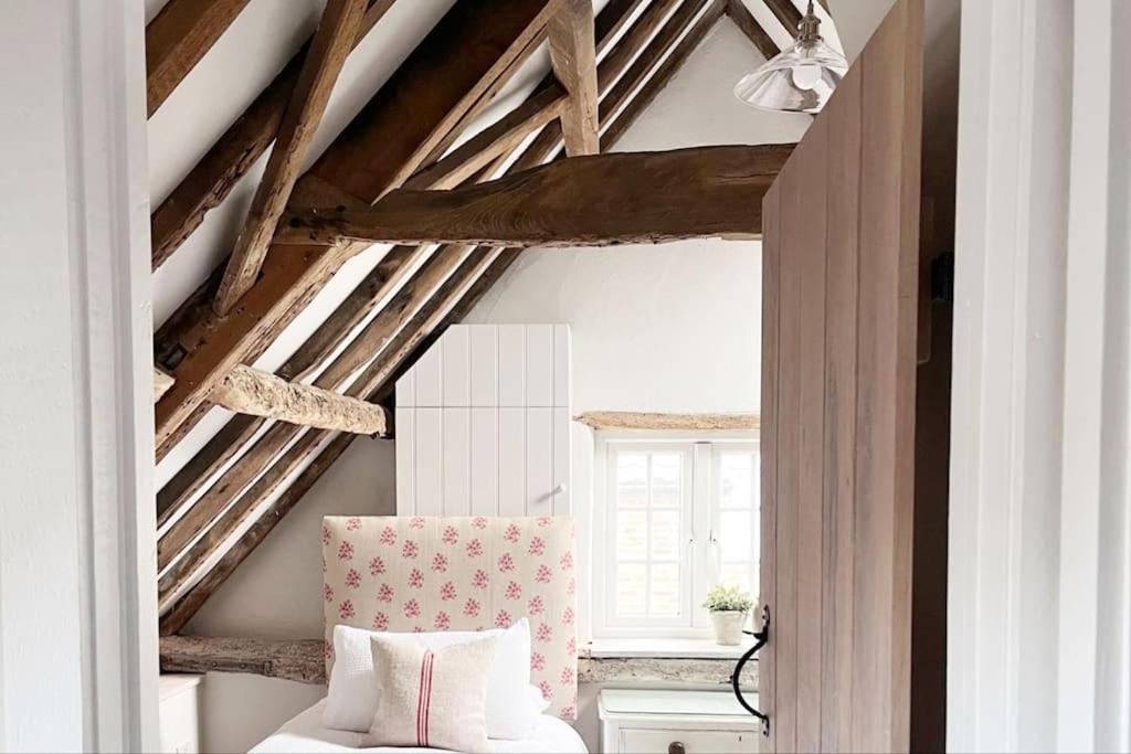 Beekeeper'S Cottage Fakenham Buitenkant foto
